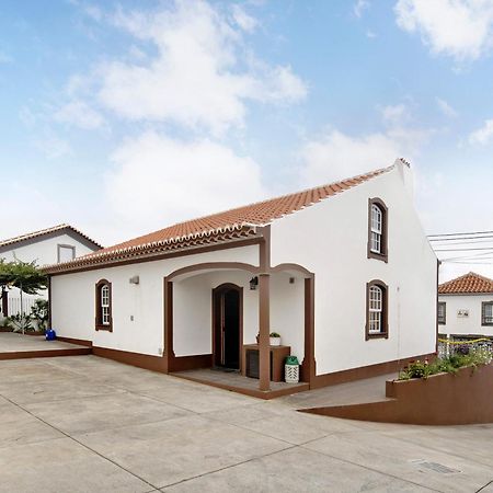 Casa Das Rosas Angra do Heroísmo Exteriör bild